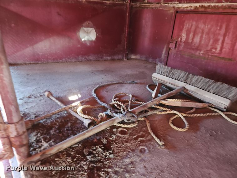 image for item DN7223 1994 Coose Trailers  livestock trailer