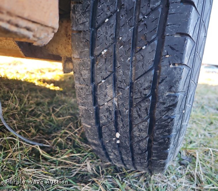 image for item DN7223 1994 Coose Trailers  livestock trailer