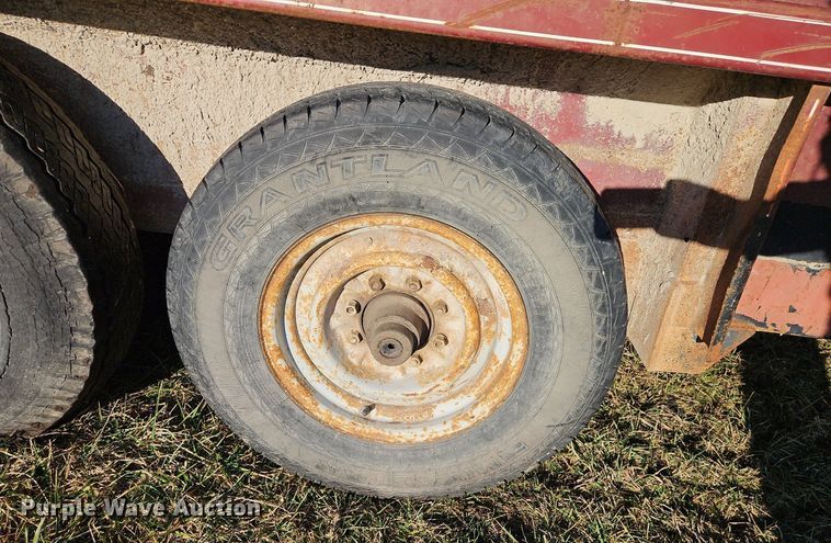 image for item DN7223 1994 Coose Trailers  livestock trailer