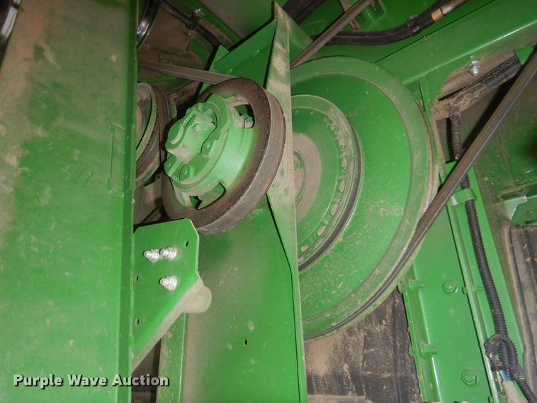 image for item DP2665 2017 John Deere S680S RWA combine