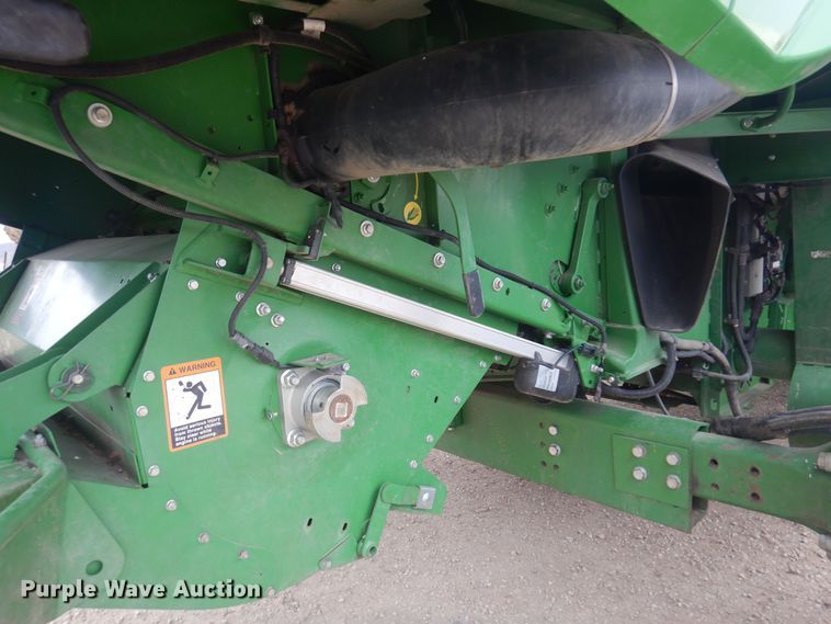 image for item DP2665 2017 John Deere S680S RWA combine