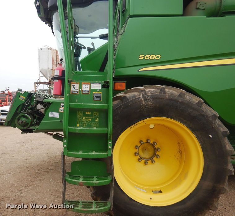 image for item DP2665 2017 John Deere S680S RWA combine