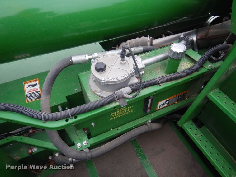 image for item DP2665 2017 John Deere S680S RWA combine