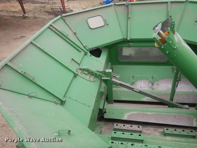 image for item DP2665 2017 John Deere S680S RWA combine