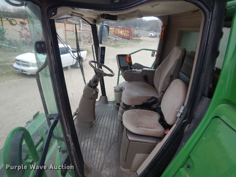 image for item DP2665 2017 John Deere S680S RWA combine