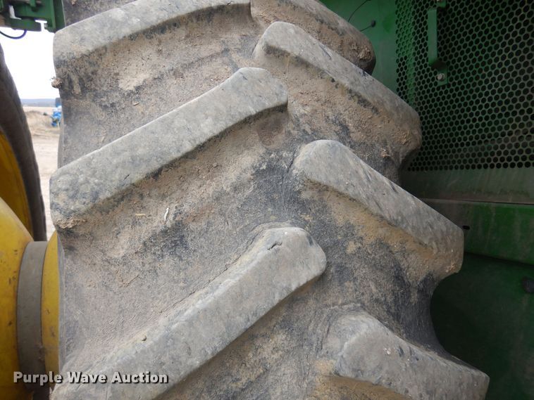 image for item DP2665 2017 John Deere S680S RWA combine