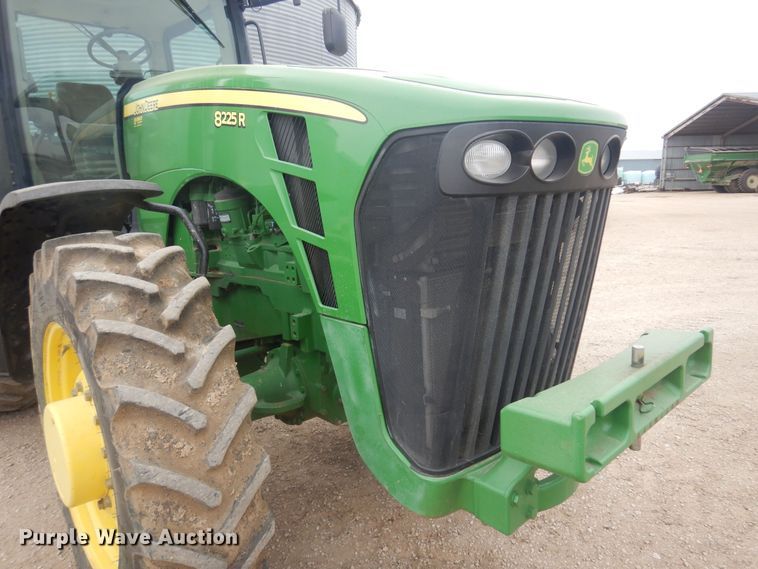 image for item DP2666 2010 John Deere 8225R MFWD tractor