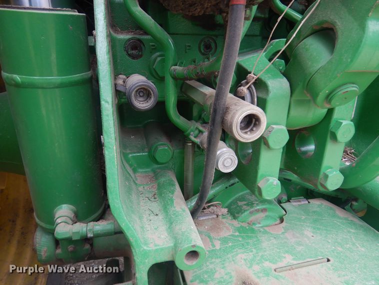 image for item DP2666 2010 John Deere 8225R MFWD tractor