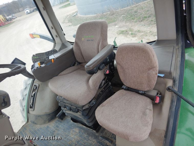 image for item DP2666 2010 John Deere 8225R MFWD tractor