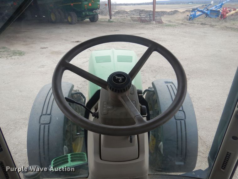 image for item DP2666 2010 John Deere 8225R MFWD tractor