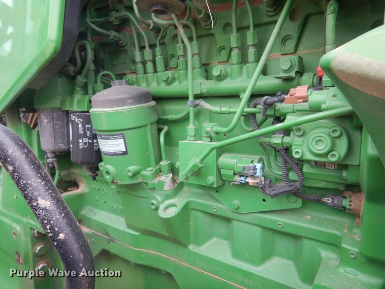 image for item DP2666 2010 John Deere 8225R MFWD tractor