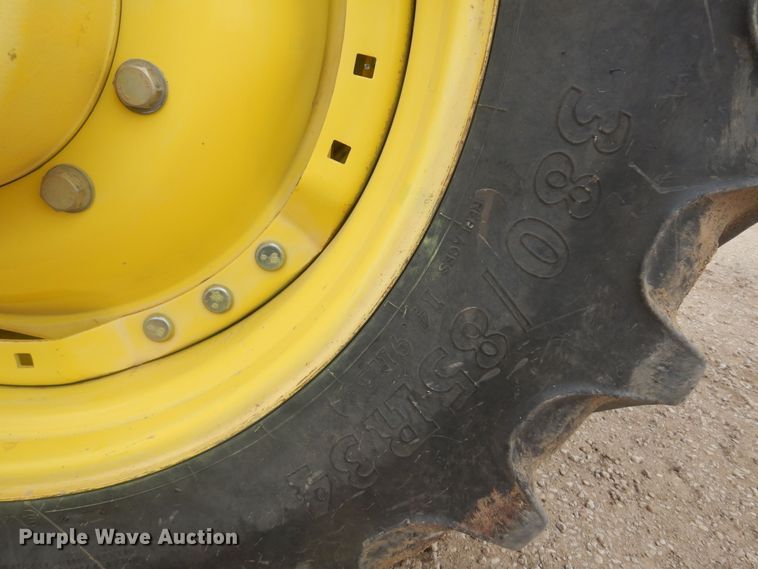 image for item DP2666 2010 John Deere 8225R MFWD tractor
