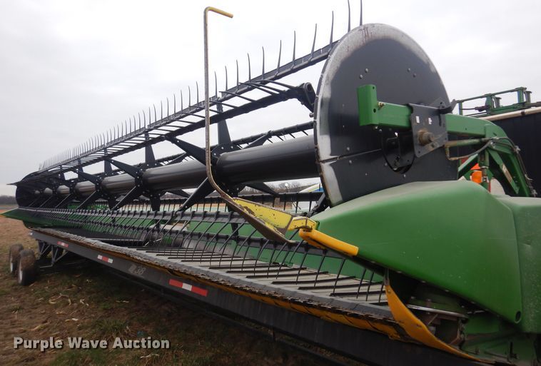 image for item DP2667 John Deere 635FD flex draper head