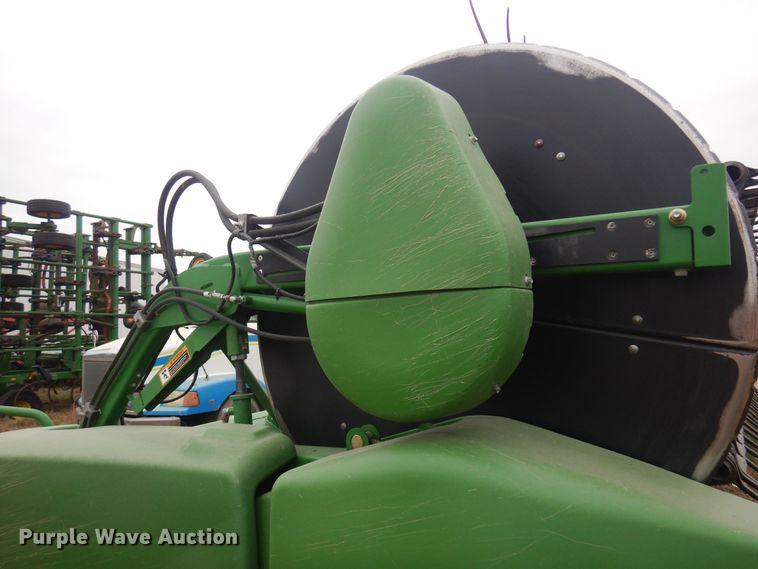 image for item DP2667 John Deere 635FD flex draper head