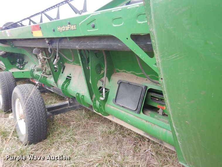 image for item DP2667 John Deere 635FD flex draper head