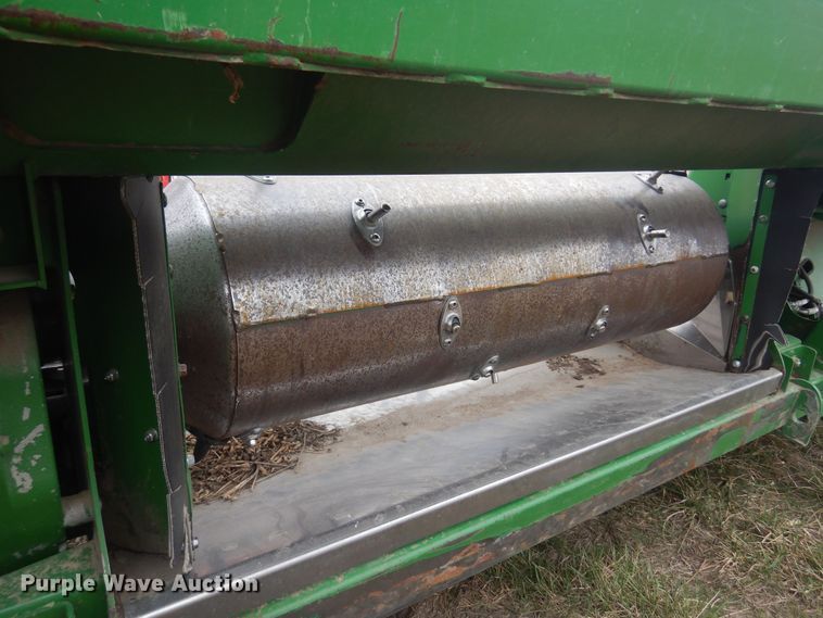 image for item DP2667 John Deere 635FD flex draper head