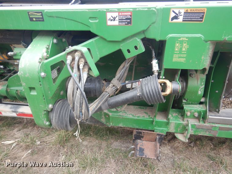 image for item DP2667 John Deere 635FD flex draper head