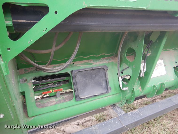 image for item DP2667 John Deere 635FD flex draper head