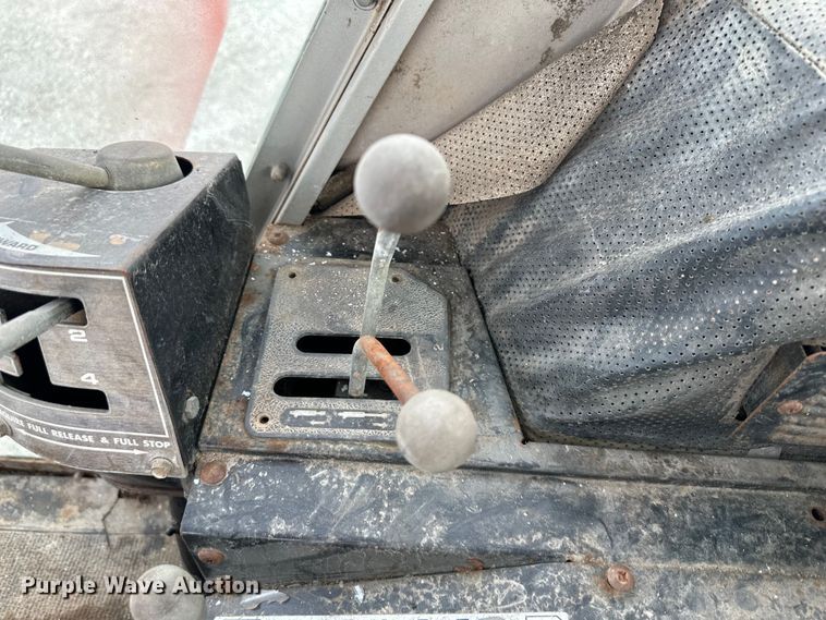 image for item DQ6361 Massey Ferguson 2675 tractor