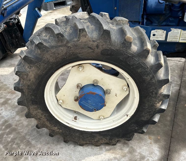 image for item DQ6364 Farmtrac  FT555DTC MFWD tractor