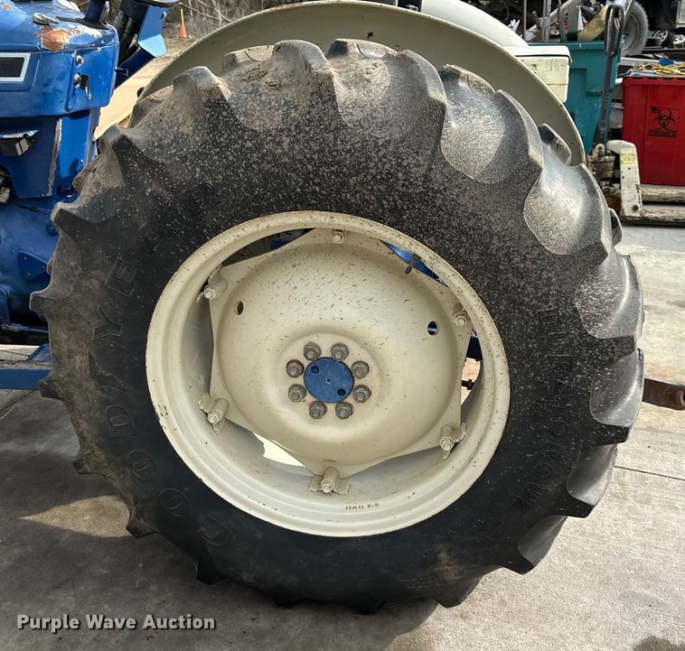 image for item DQ6364 Farmtrac  FT555DTC MFWD tractor