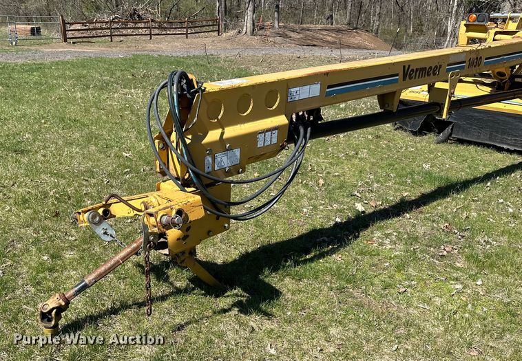 image for item DQ6429 Vermeer MC1030 disc mower