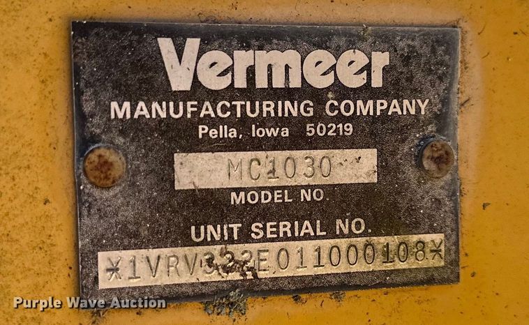image for item DQ6429 Vermeer MC1030 disc mower