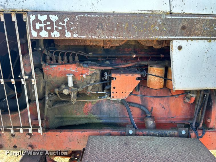 image for item DS0835 Case 1370 tractor