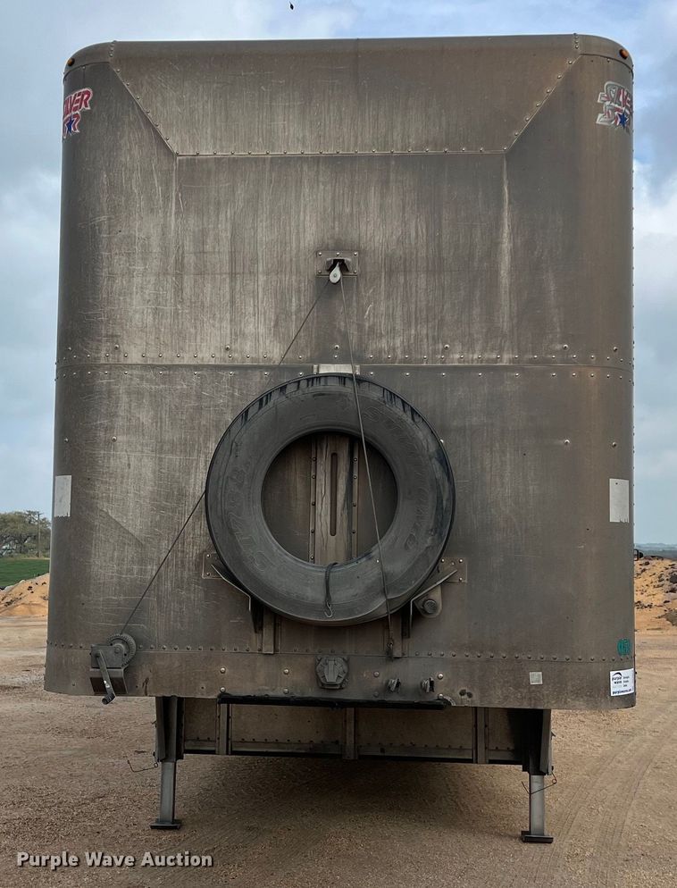 image for item DS2923 2016 Wilson PSDCL-402 livestock trailer