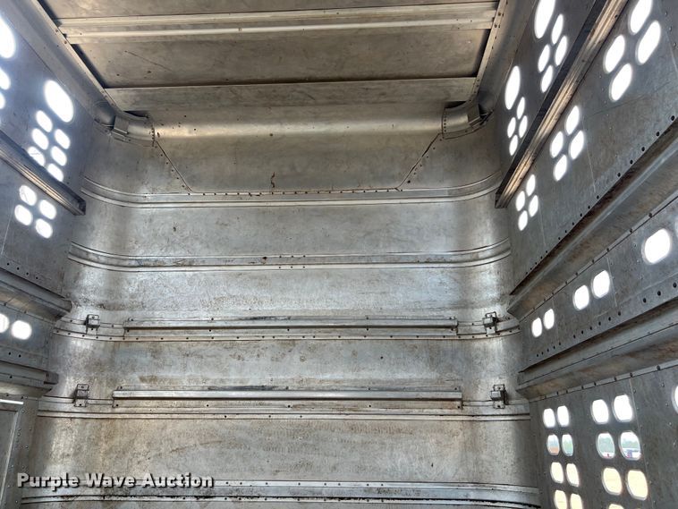 image for item DS2923 2016 Wilson PSDCL-402 livestock trailer