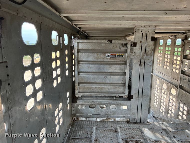 image for item DS2923 2016 Wilson PSDCL-402 livestock trailer