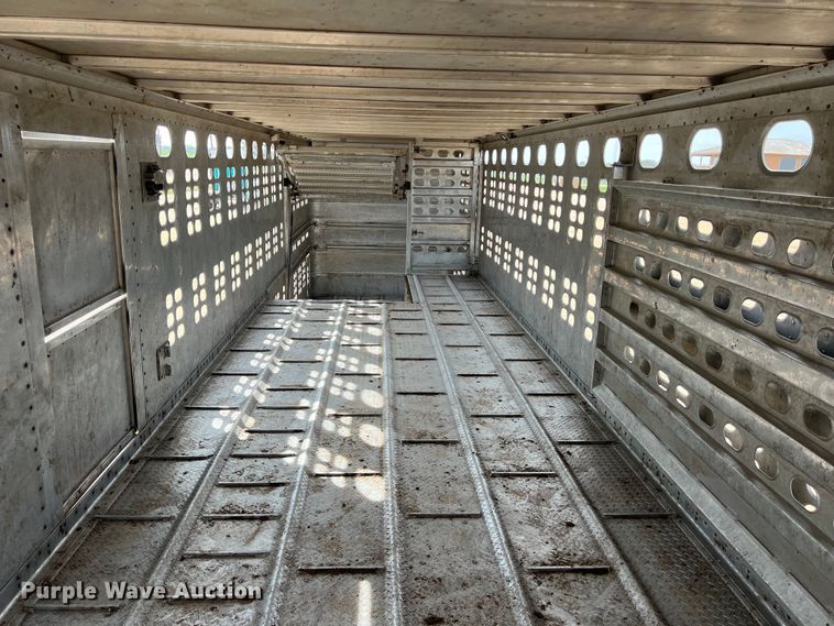 image for item DS2923 2016 Wilson PSDCL-402 livestock trailer