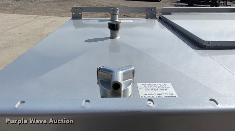 image for item DS5463 2021 Thunder Creek Equipment  FST500  fuel trailer 