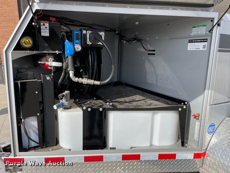 image for item DS5463 2021 Thunder Creek Equipment  FST500  fuel trailer 