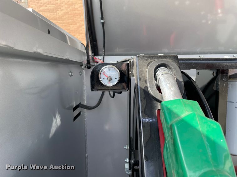 image for item DS5463 2021 Thunder Creek Equipment  FST500  fuel trailer 