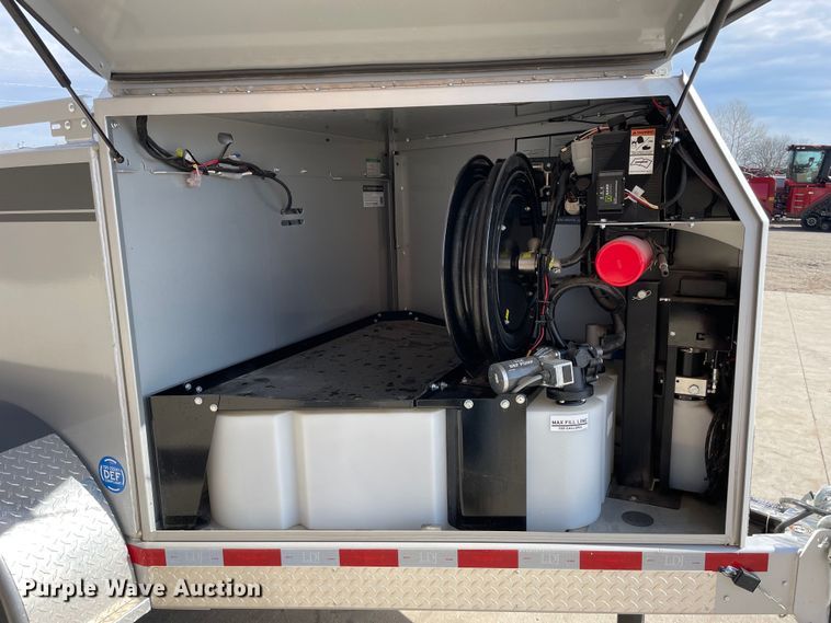 image for item DS5463 2021 Thunder Creek Equipment  FST500  fuel trailer 