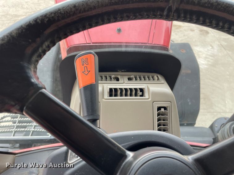 image for item DS5464 2013 Case IH Magnum 290  MFWD tractor