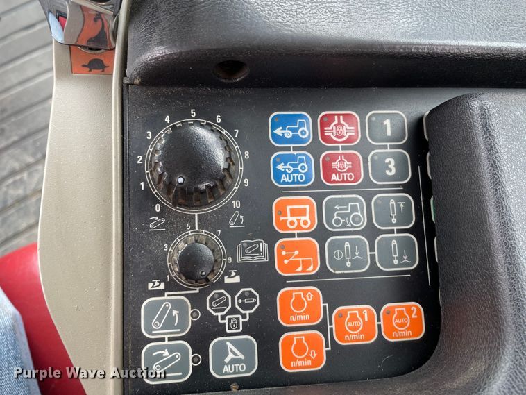 image for item DS5464 2013 Case IH Magnum 290  MFWD tractor