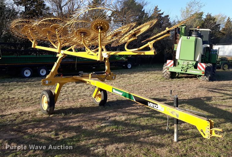 image for item DV9907 2019 Vermeer VR1224 hay rake