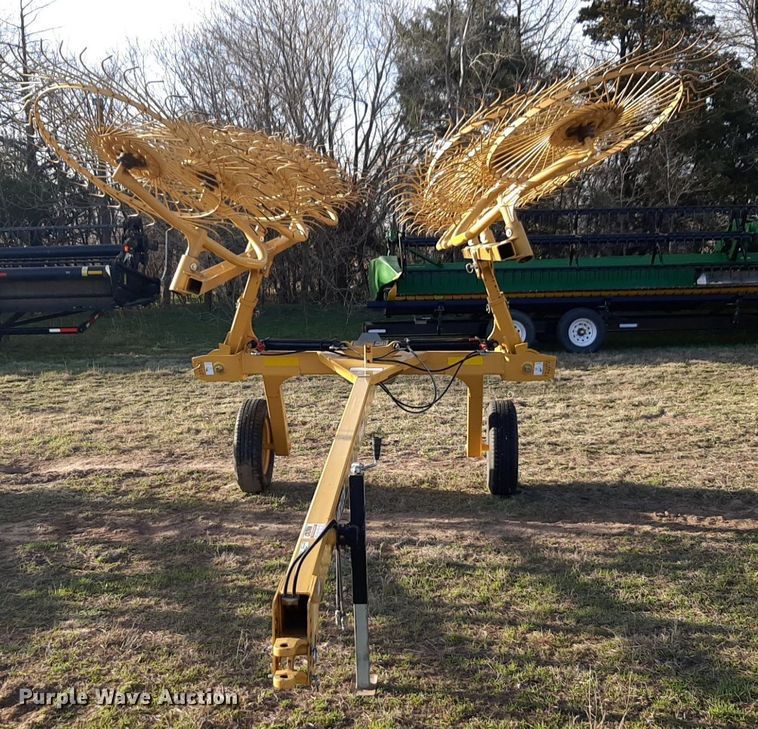 image for item DV9907 2019 Vermeer VR1224 hay rake