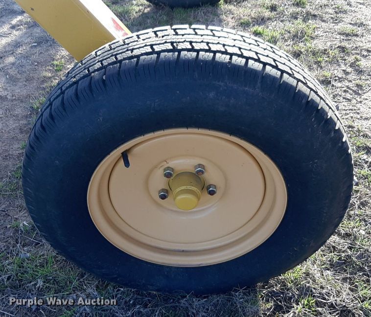 image for item DV9907 2019 Vermeer VR1224 hay rake