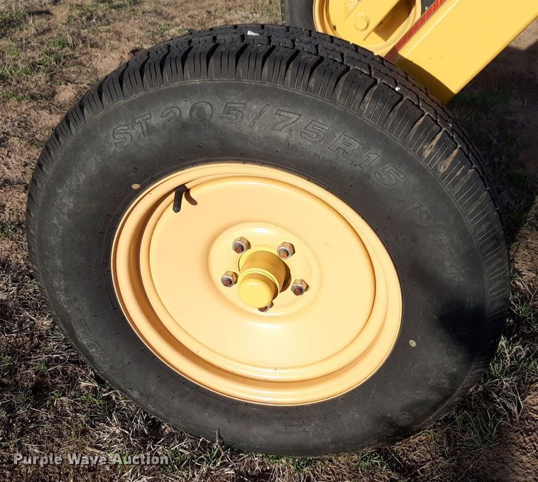 image for item DV9907 2019 Vermeer VR1224 hay rake