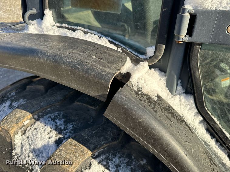 image for item EH6551 2005 Mahindra 4510C MFWD tractor