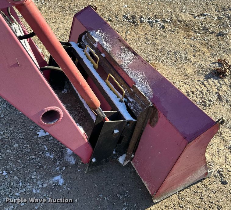 image for item EH6551 2005 Mahindra 4510C MFWD tractor