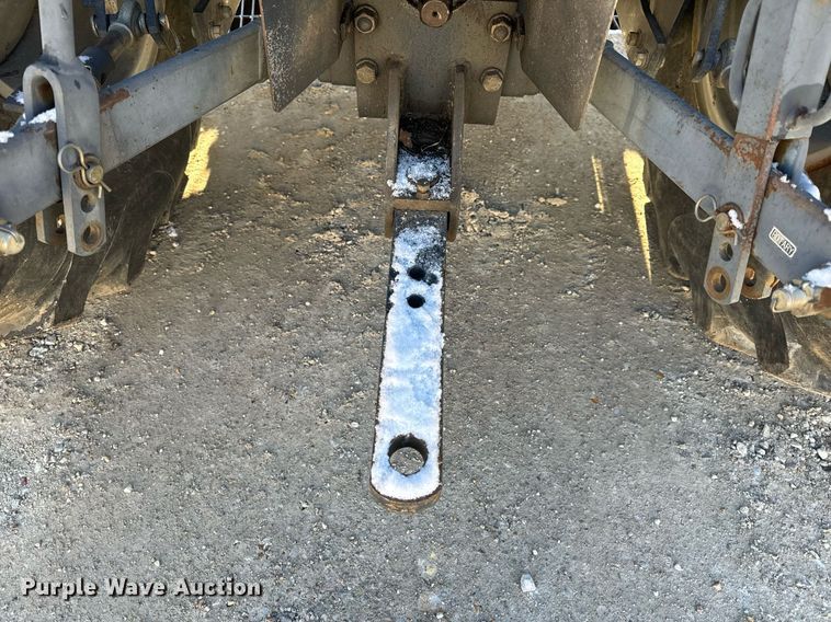 image for item EH6551 2005 Mahindra 4510C MFWD tractor