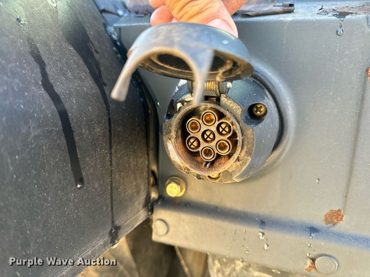 image for item EH6551 2005 Mahindra 4510C MFWD tractor