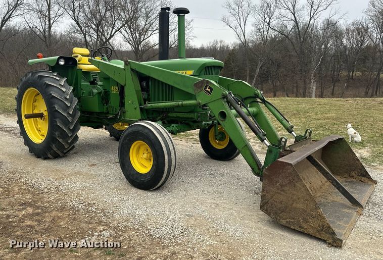 image for item EH6567 1972 John Deere 4320 tractor
