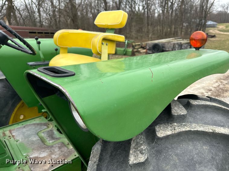 image for item EH6567 1972 John Deere 4320 tractor