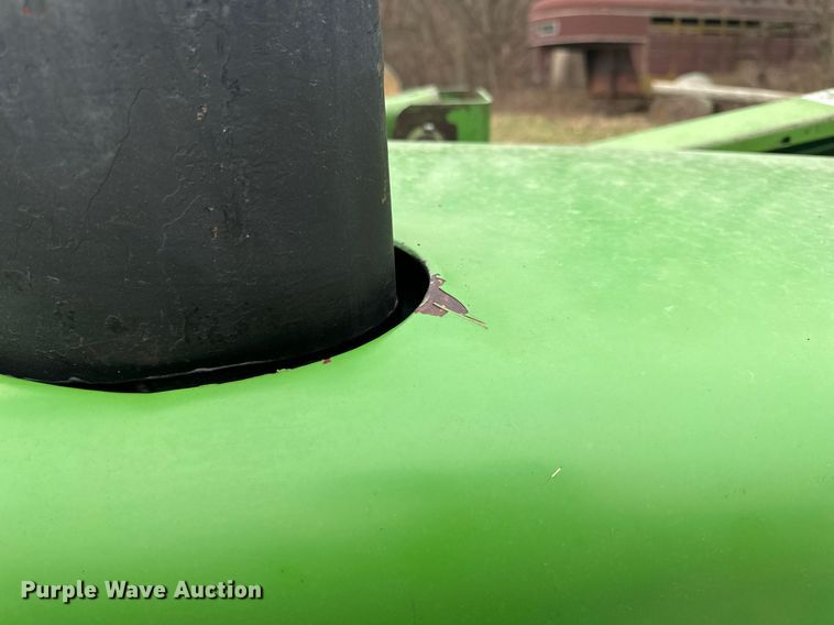 image for item EH6567 1972 John Deere 4320 tractor