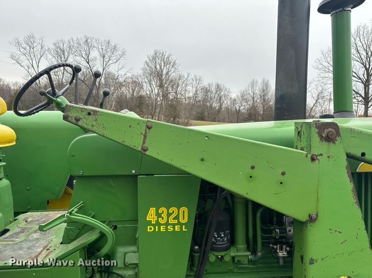 image for item EH6567 1972 John Deere 4320 tractor
